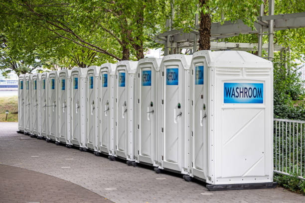 Best Portable restroom trailer rental  in Oak Grove, LA